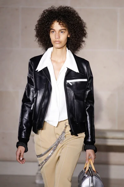Look 27